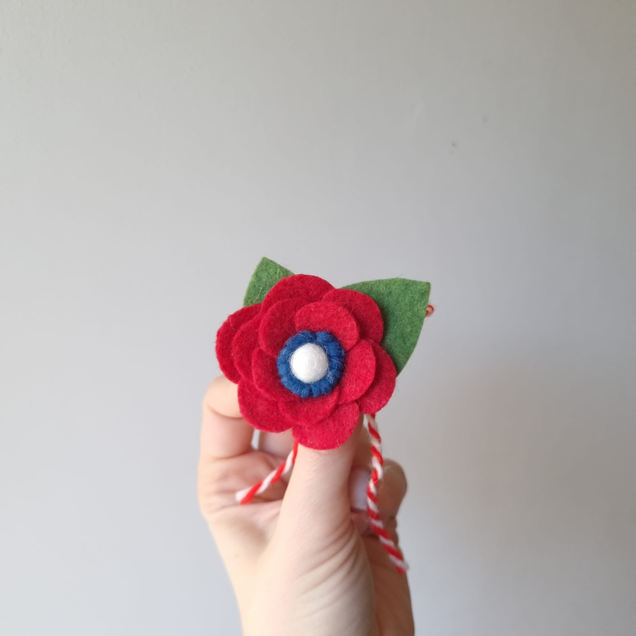 Martisor Floare de camp