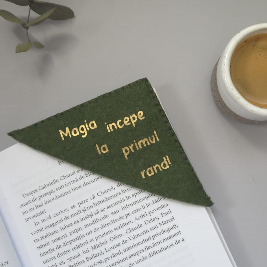 Semn de carte handmade din fetru-personalizat cu mesaj