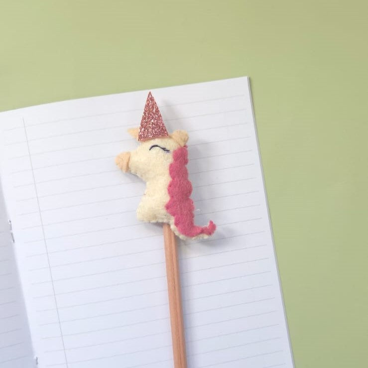 Topper pentru creion Unicorn din fetru