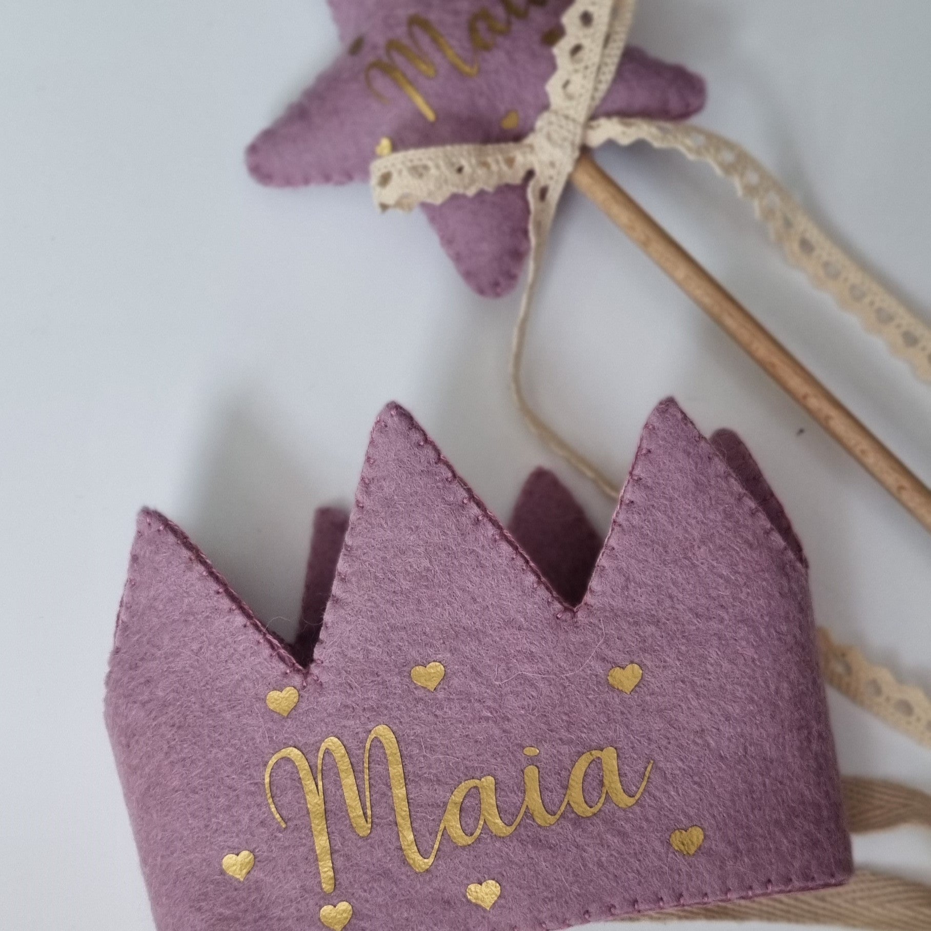 Set aniversar "Coronita aniversara cu bagheta magica stea"