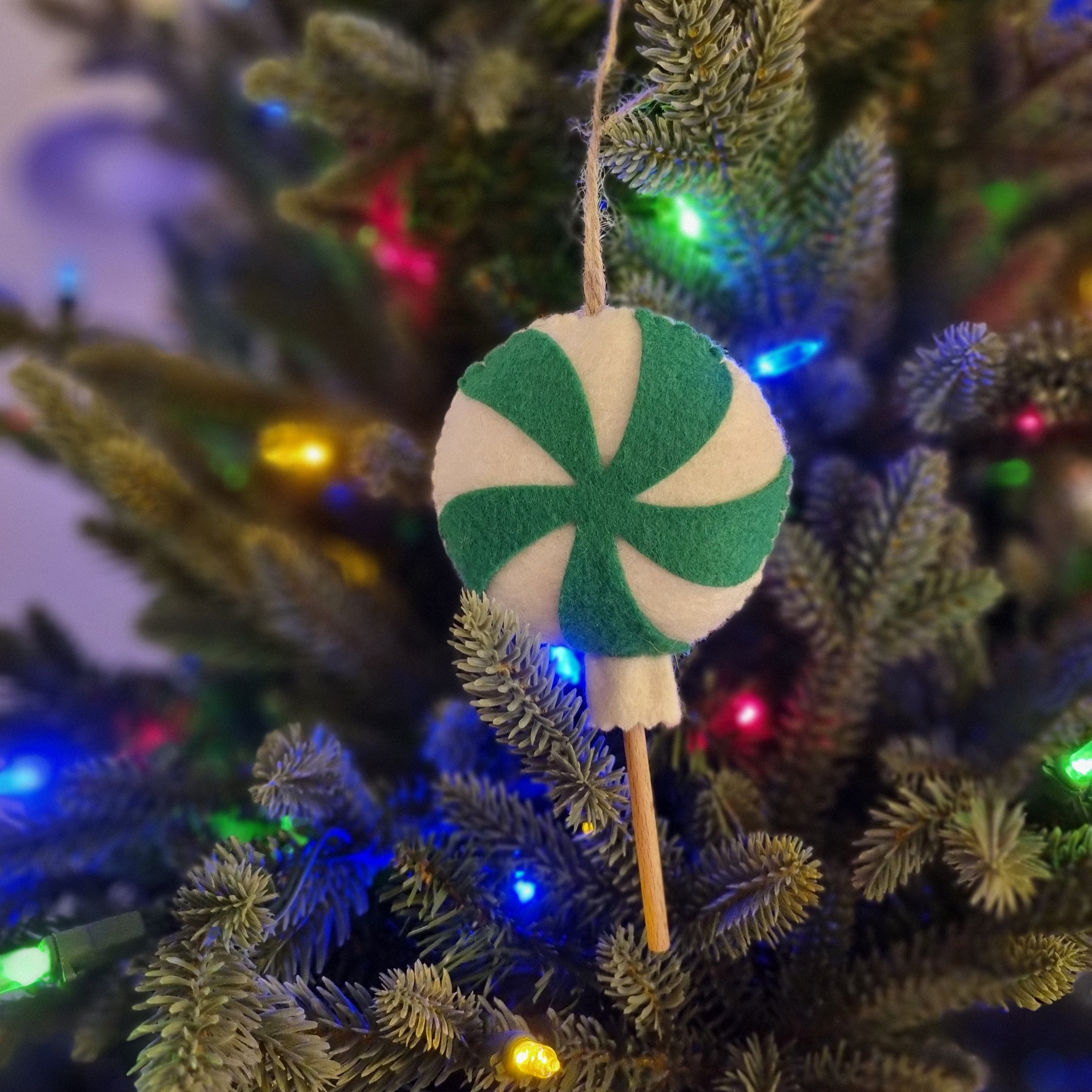 Ornament de brad "Acadea Peppermint"