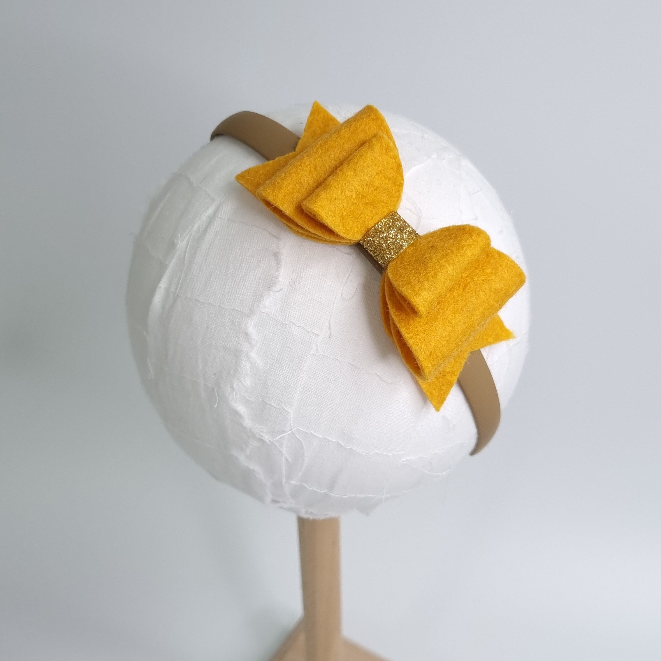 Cordeluta cu fundita dubla