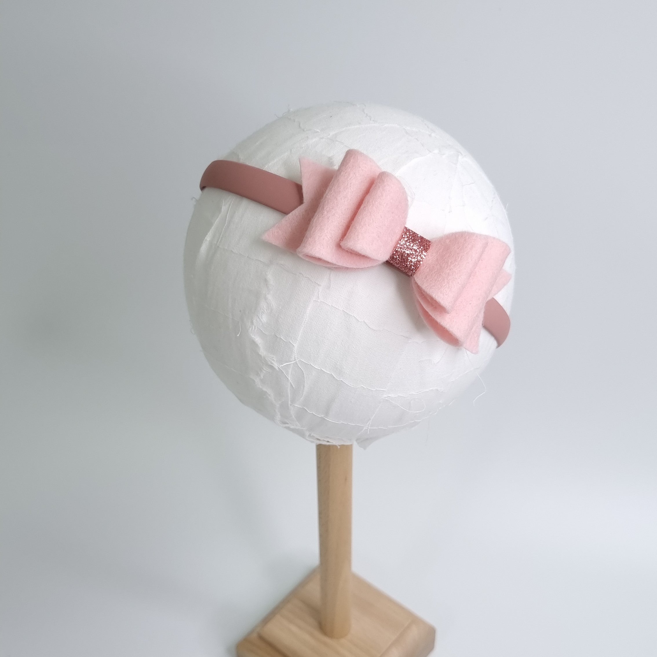 Cordeluta cu fundita dubla