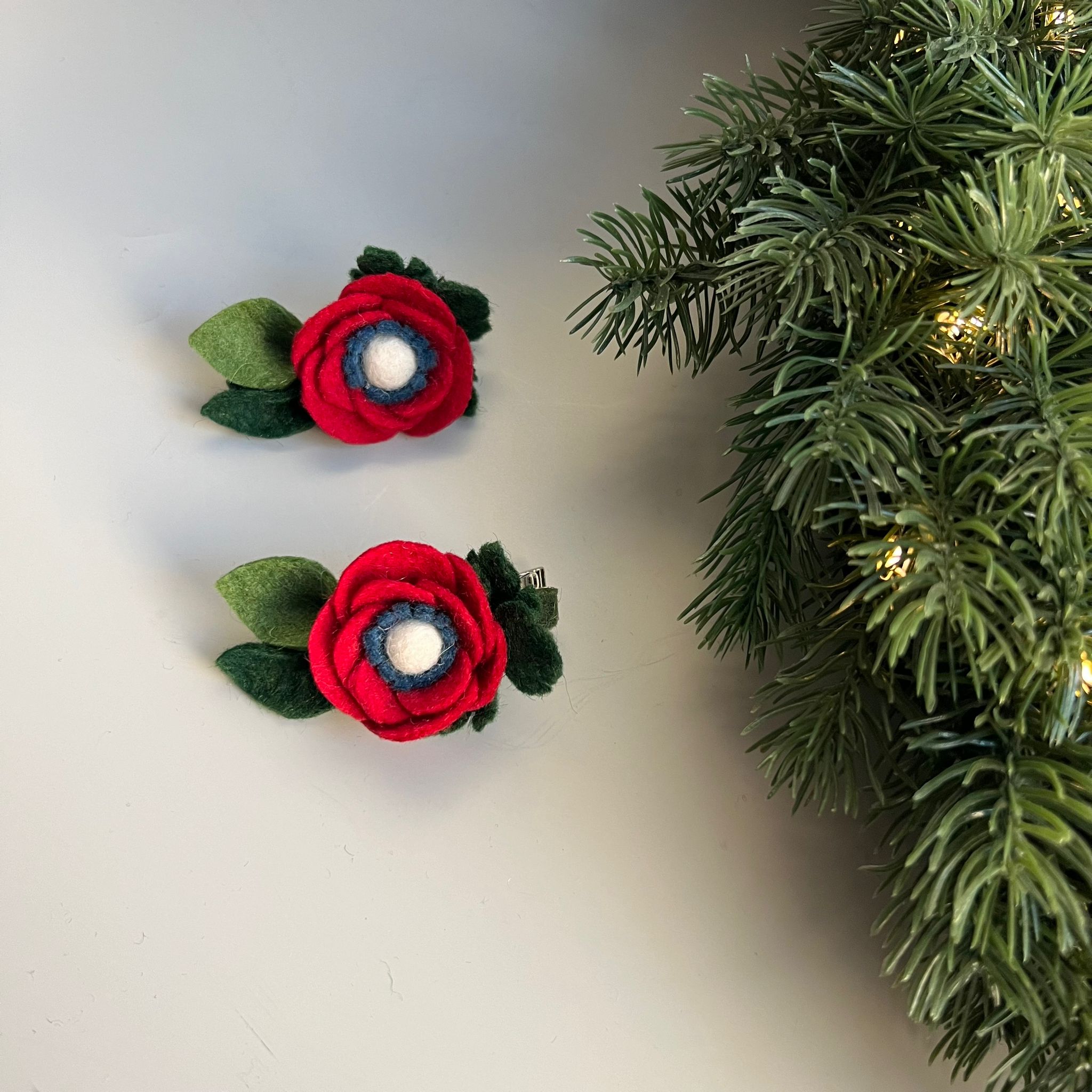 Clame cu flori festive