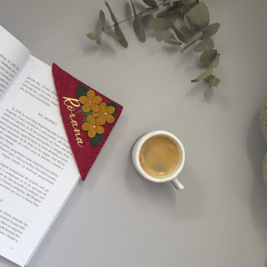 Semn de carte handmade din fetru-personalizat cu nume