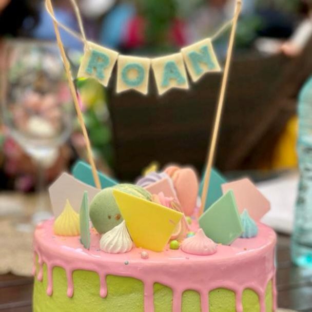 Topper pentru tort personalizat