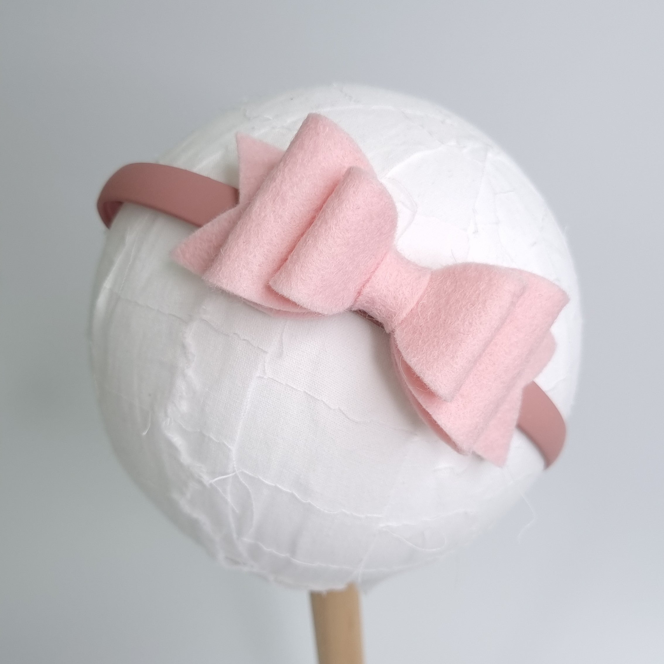 Cordeluta cu fundita dubla